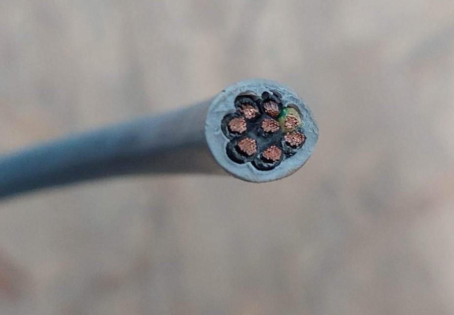 Vodiaci kábel 8x1,5mm²